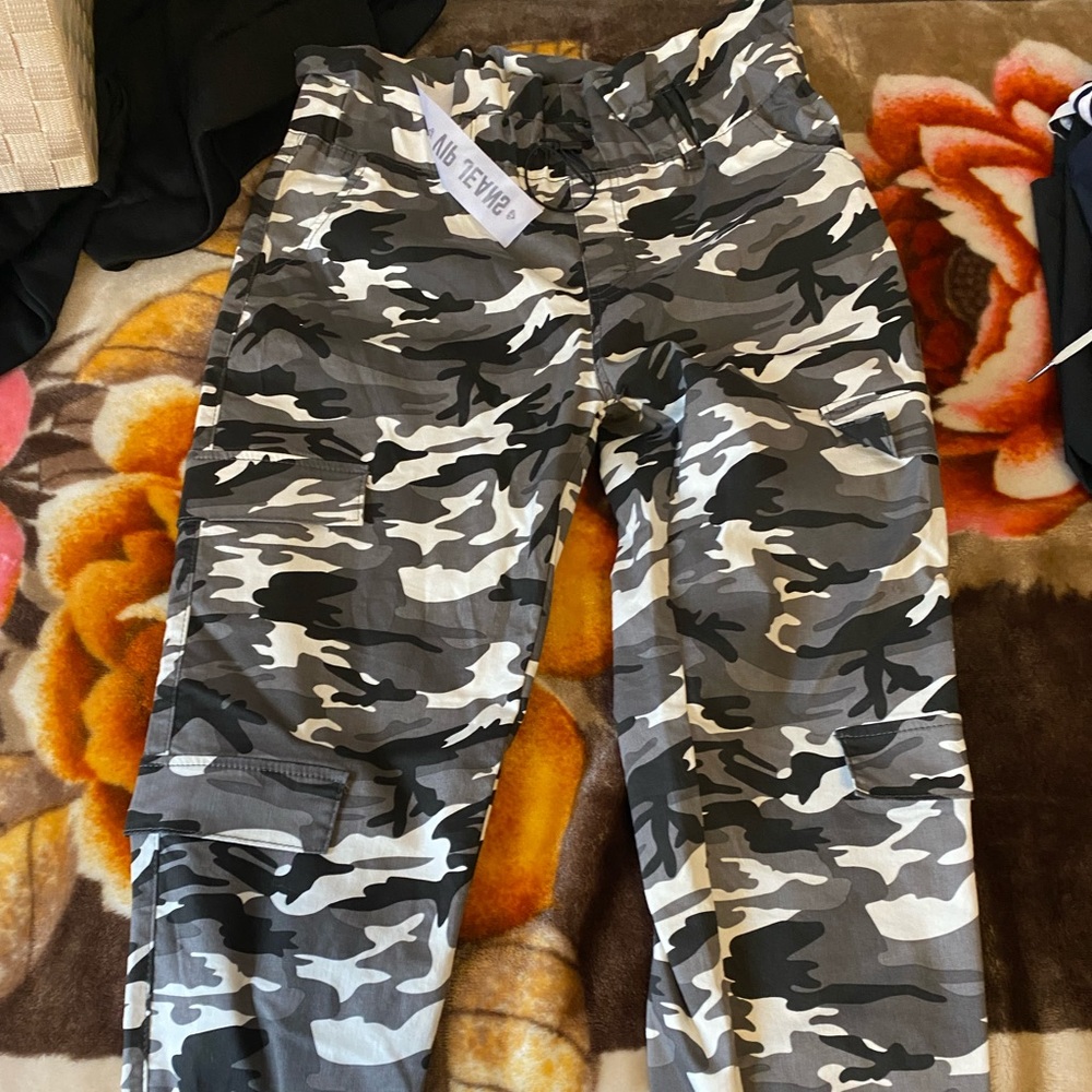 Camo cargo pants